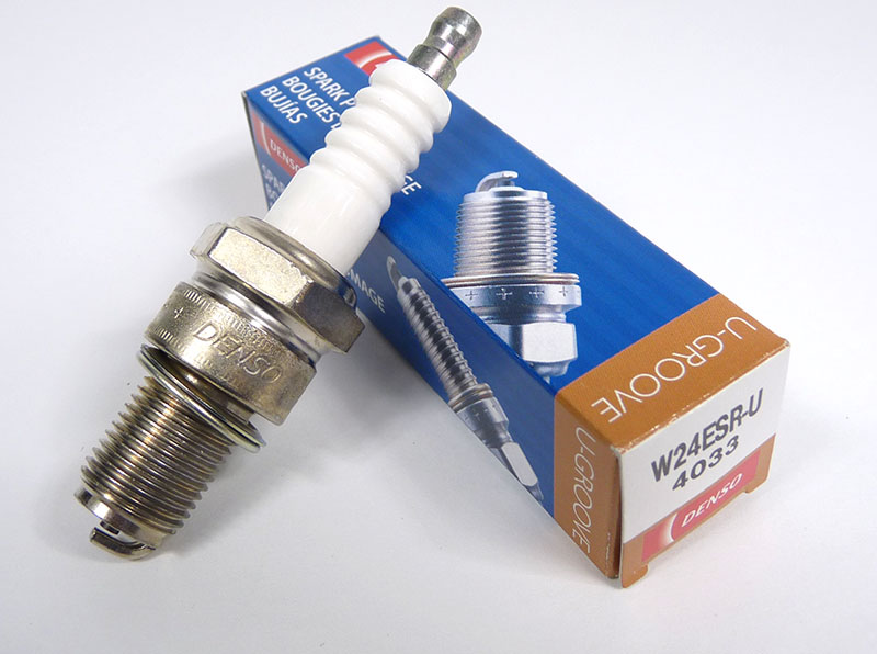Lambretta Spark plug W24ESR-U, running in, resistor type for SIP speedos, Nipon Denso