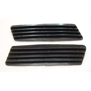 Lambretta Side panel grills, Gp, Black plastic, pair