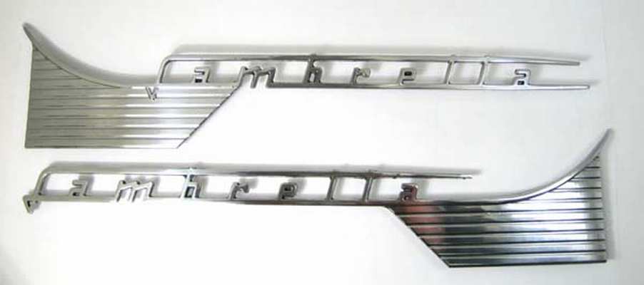 Lambretta Side panel badges, Series 1, 2, pair